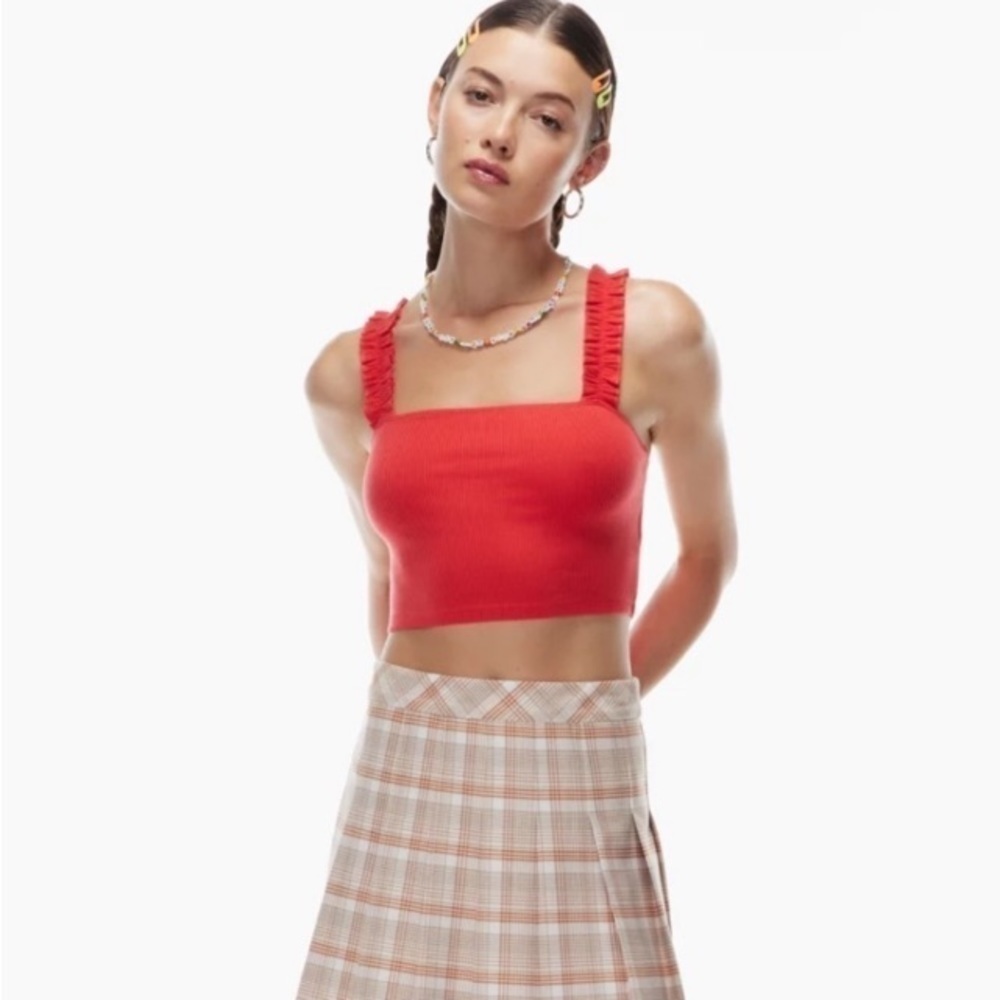 Sunday Best Firecracker Aritzia Tank M Red Cropped Y2K Ribbed Ruffled Straps